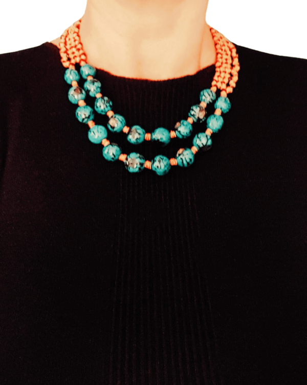 Collier tribal bleu – Image 2