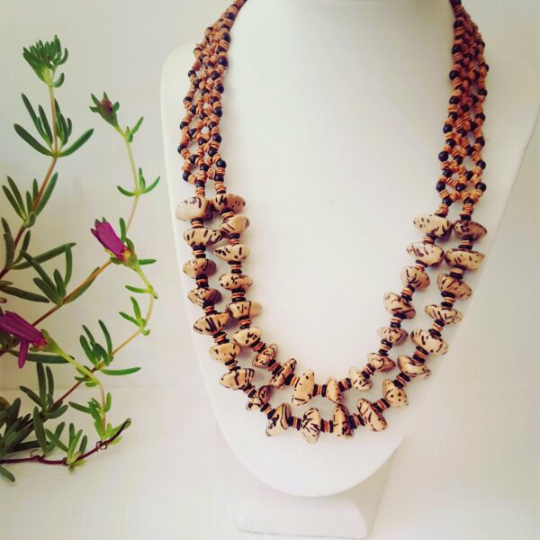 Collier tribal tigré – Image 2
