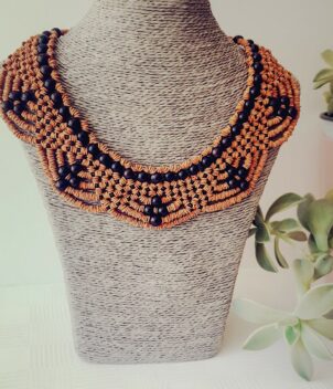 Collier tribal açai noir