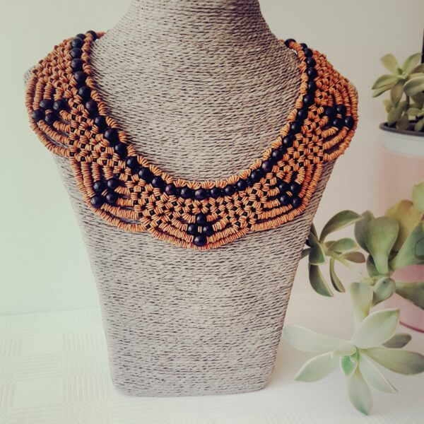 Collier tribal açai noir