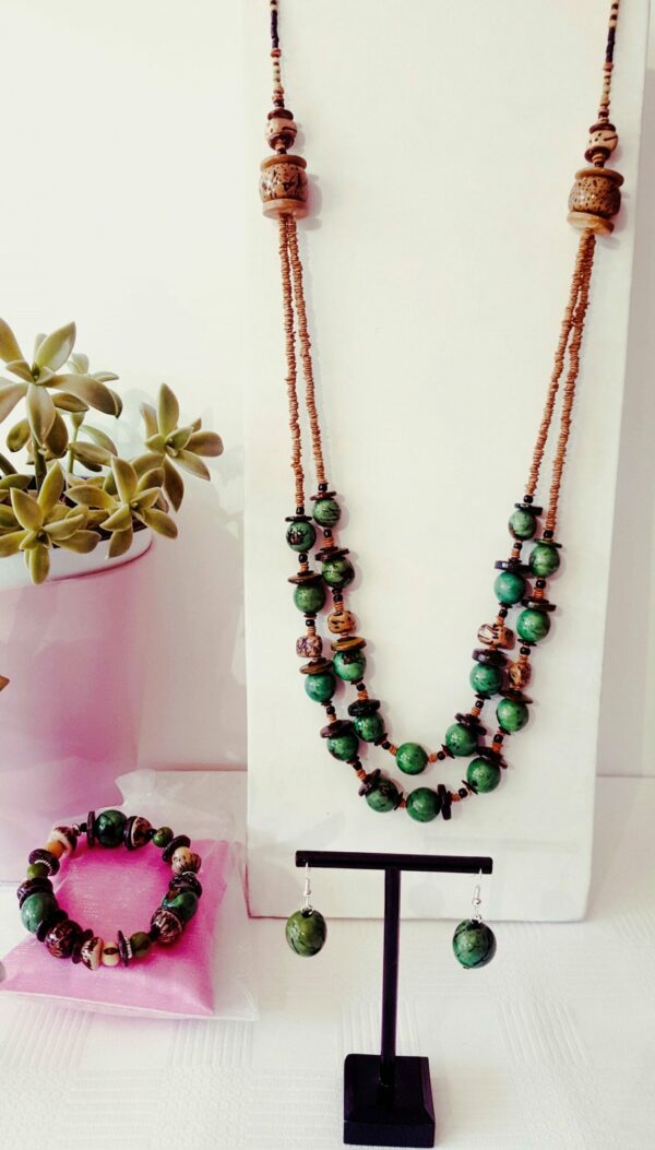 Ensemble de bijoux